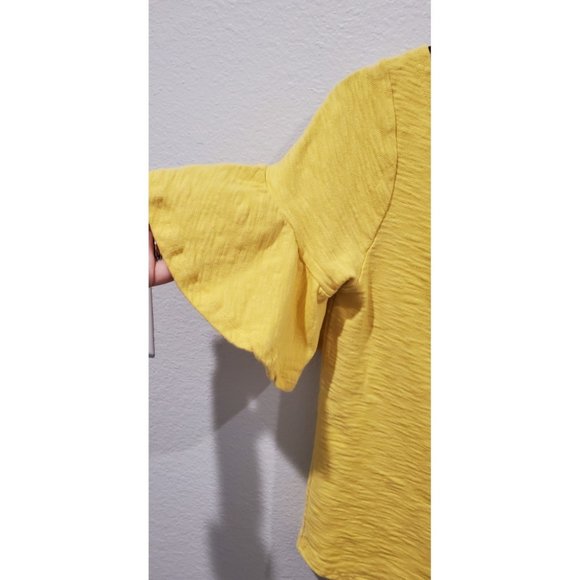 POSTAGE STAMP Yellow Ruffled Blouse - Picture 3 of 3